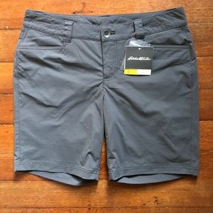 NWT Eddie Bauer Horizon Shorts, Dark Smoke size 4